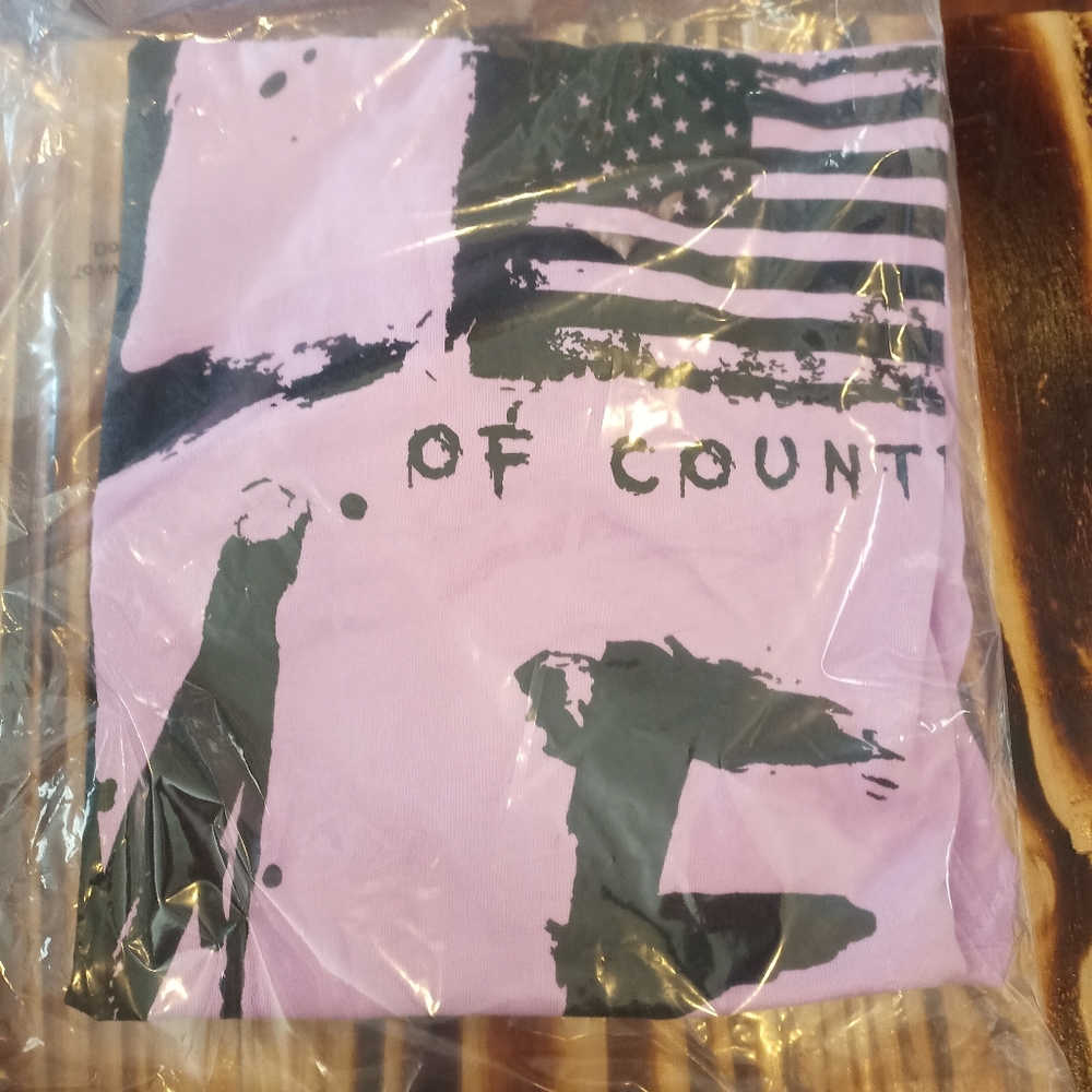 Women's grunt style shirt